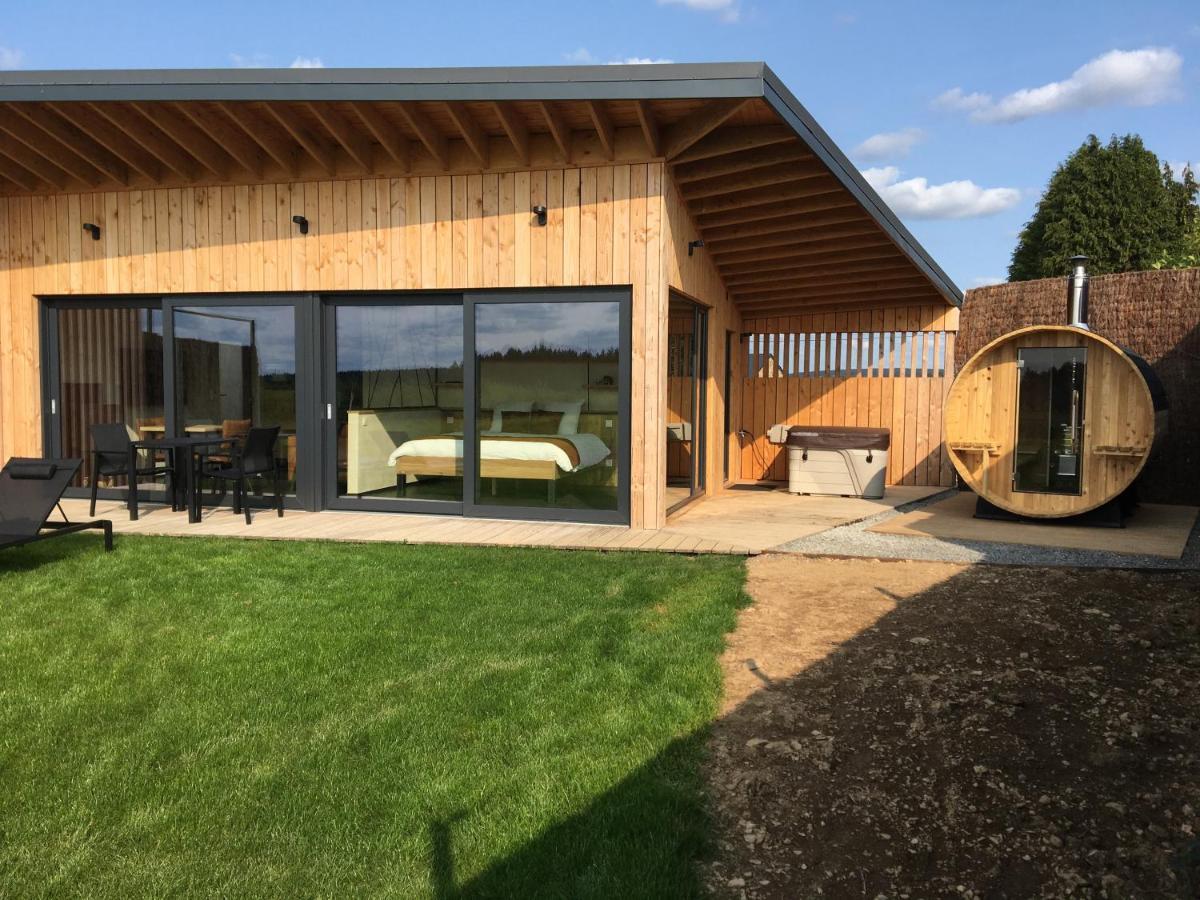 Beau Reveil Nature & Wellness - Gite 1 Manhay Exterior photo
